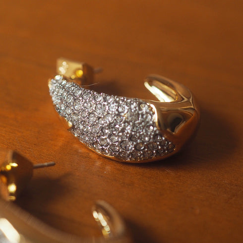 U-Shaped Gold Earrings with Zirconia - Zafari Studio Jewelry