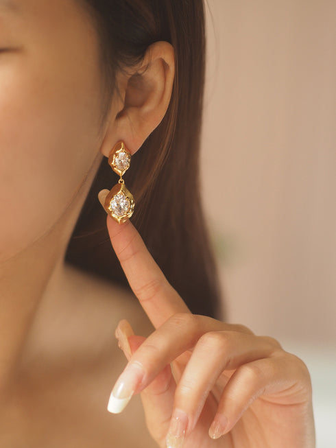 Vintage Chic Zirconia Lava Earrings - Zafari Studio Jewelry