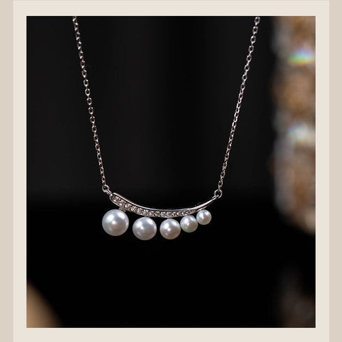Crescent Moon Pearl Gradient Necklace - Zafari Studio Jewelry