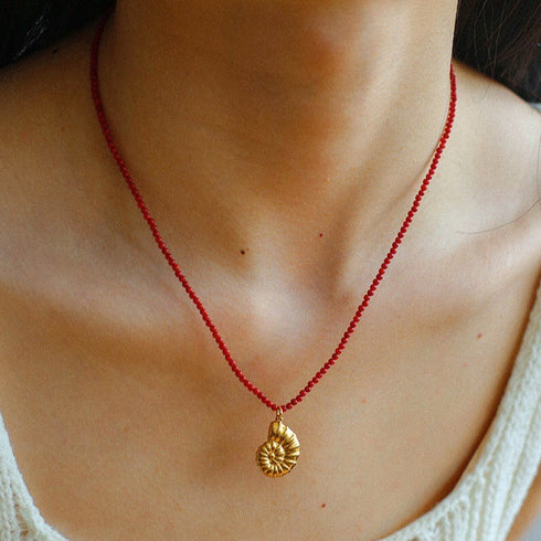 Mini Red Coral Beads Seashell Pendant - Zafari Studio Jewelry