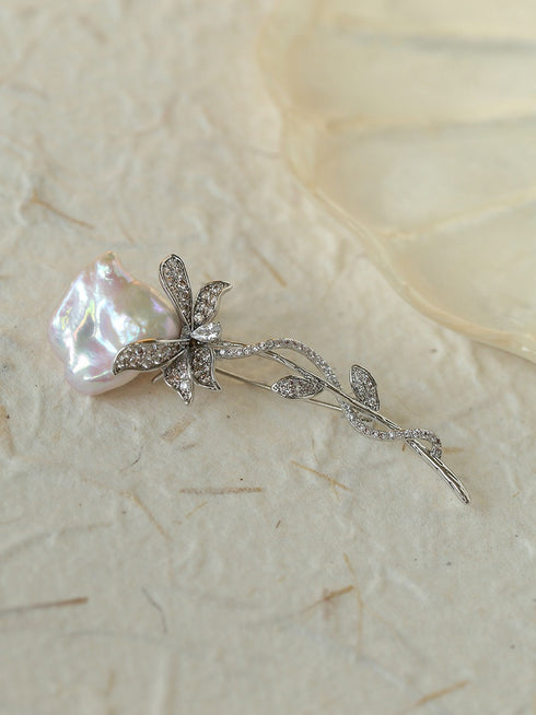 Rosy Flower Baroque Pearl Brooch - Zafari Studio Jewelry