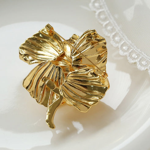 Antique Rose Brooch Elegance - Zafari Studio - Zafari Jewlery