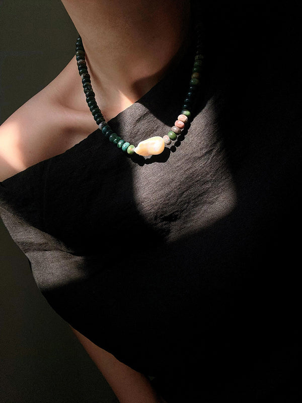 Luxury Design Baroque Pearl Choker Necklace (Copy) - Necklaces | ZAFARI Studio Jewelry