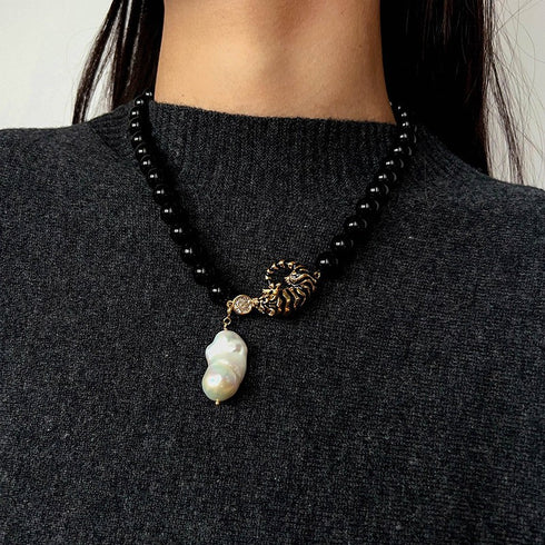 Black Agate Pearl Pendant Necklace - Necklaces | ZAFARI Studio Jewelry