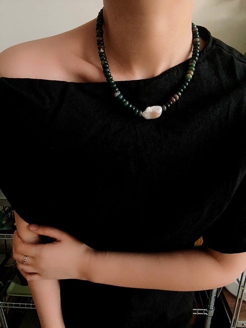 Luxury Design Baroque Pearl Choker Necklace (Copy) - Necklaces | ZAFARI Studio Jewelry