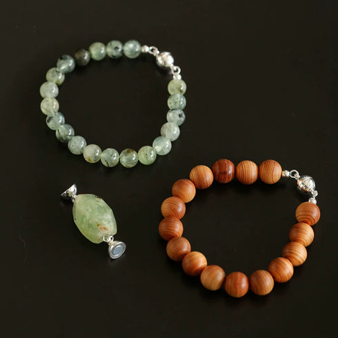 Crystal Beaded Bracelet with Manegtic Clasp - Zafari Studio Jewelry