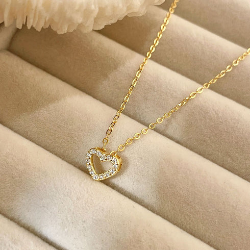 Heart Zirconia Pendant Necklace (Copy) - Necklaces | ZAFARI Studio Jewelry