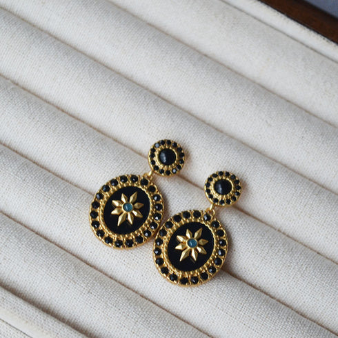 Black Gemstone & Gold Star Drop Earrings - Zafari Studio Jewelry