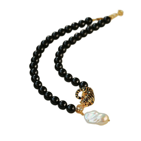 Black Agate Pearl Pendant Necklace - Necklaces | ZAFARI Studio Jewelry