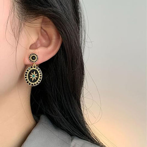 Black Gemstone & Gold Star Drop Earrings - Zafari Studio Jewelry