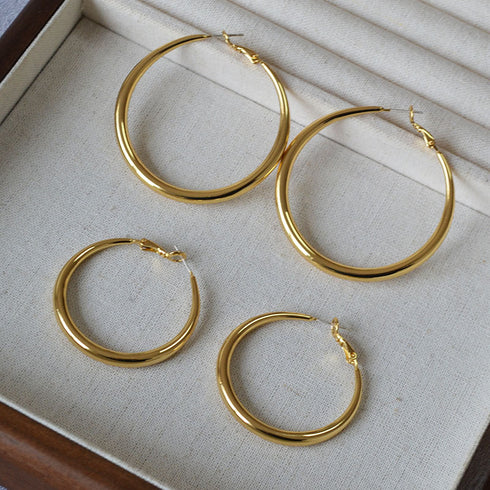 Large Gold Hoop Earrings - Zafari Studio Jewelry