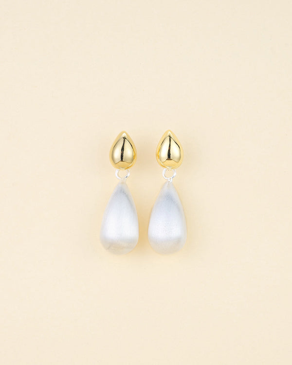 Bold Waterdrop Gold Earrings (Copy) (Copy) - Zafari Studio Jewelry