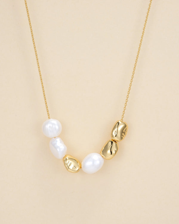 Baroque Pearl Gold Necklace