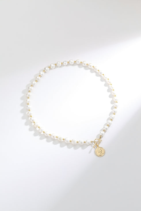 Queen Coin Pendant Pearl Necklace - Zafari Studio Jewelry