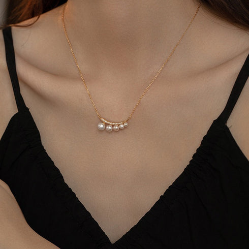 Crescent Moon Pearl Gradient Necklace - Zafari Studio Jewelry