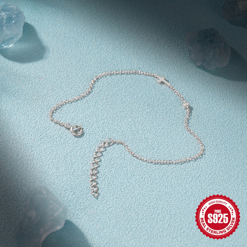 Mini Cross Bracelet with Zirconia - Zafari Studio Jewelry