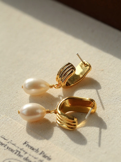 Gold Hoop Freshwater Teardrop Pearl Earrings