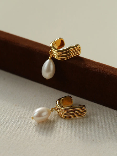 Gold Hoop Freshwater Teardrop Pearl Earrings