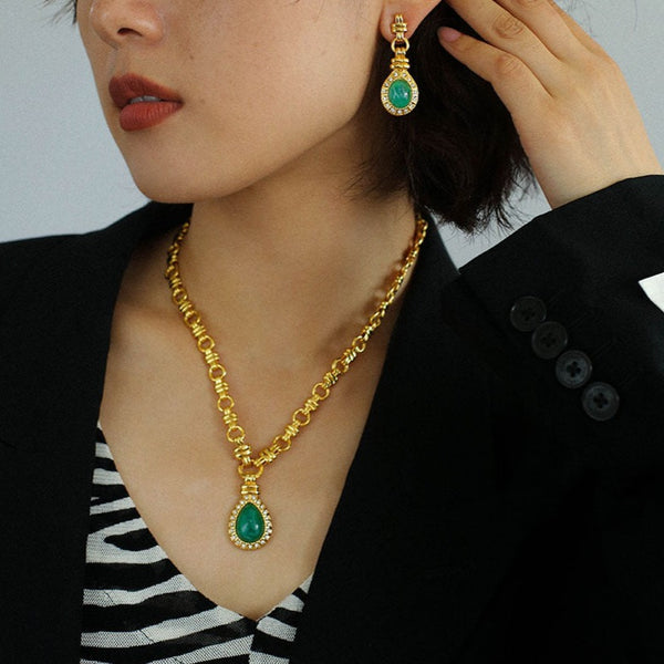 Vintage Green Crystal Chain Necklace l Earrings I Set - Zafari Studio Jewelry