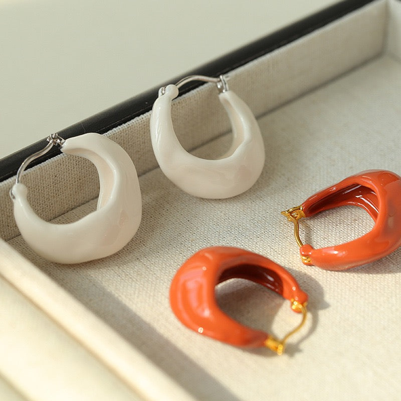 Enamel Twist Geometric Hoop Earrings - Zafari Studio Jewelry