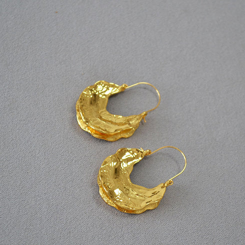 Irregular Fan-Shaped Gold Earrings - Zafari Studio Jewelry