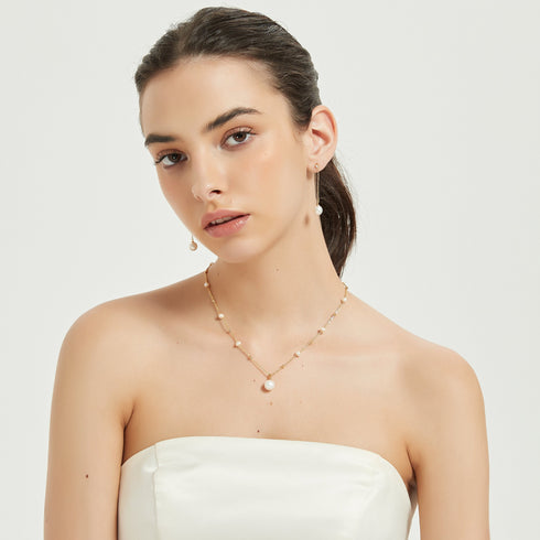 Pearl Teardrop Pendant Beaded Necklace - Zafari Studio Jewelry