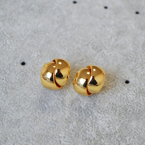Dual C Twist Ear Stud Earrings - Zafari Studio - Zafari Jewlery
