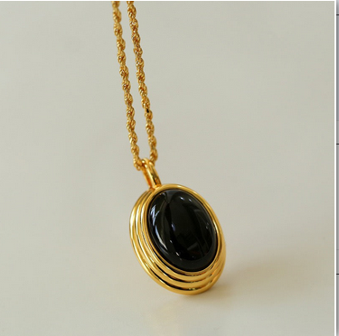Oval Gemstone Pendant Necklace Gold Vermeil - Necklaces | ZAFARI Studio Jewelry