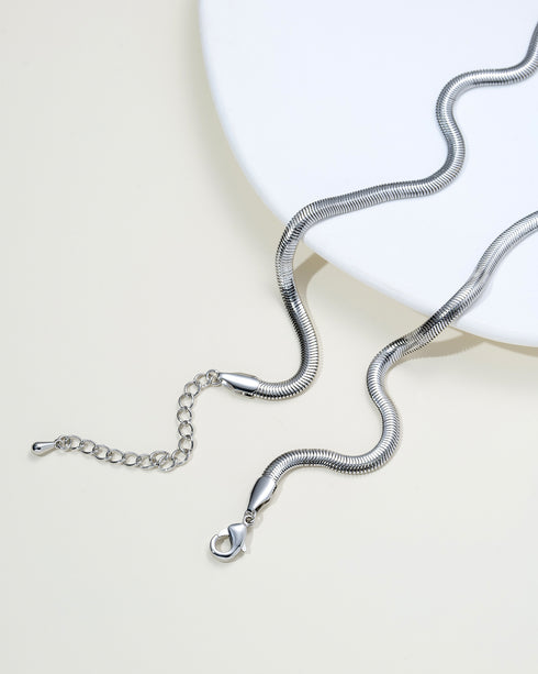 Gold Serpentine Necklace