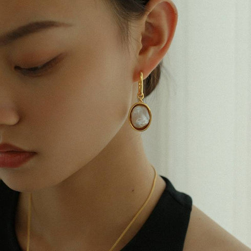 Baroque Pearl Gold Earrings - Zafari Studio Jewelry