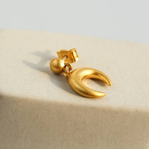 Vintage Brushed Gold Unicorn Earrings - Zafari Studio Jewelry