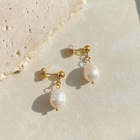 Simple freshwater baroque pearl stud gold vermeil earring - Zafari Studio Jewelry