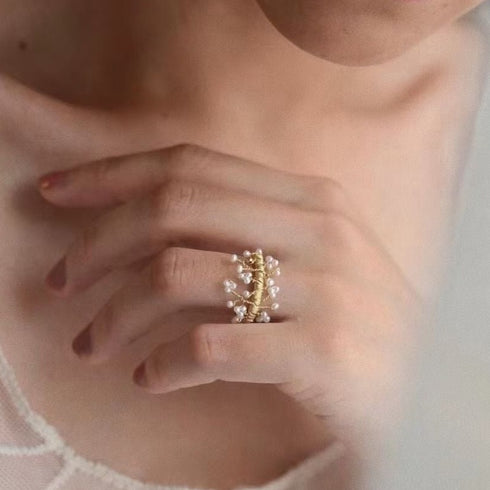 Dainty mini pearls ring - Zafari Studio Jewelry