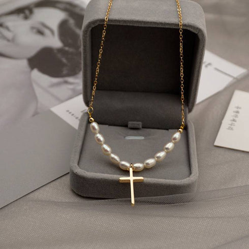 Gold Coin Pearls Pendant Necklace - Zafari Studio Jewelry