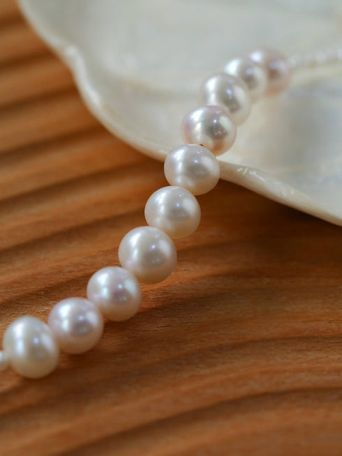 French Minimalist Pearl Necklace (Two Variants) - Zafari Studio Jewelry