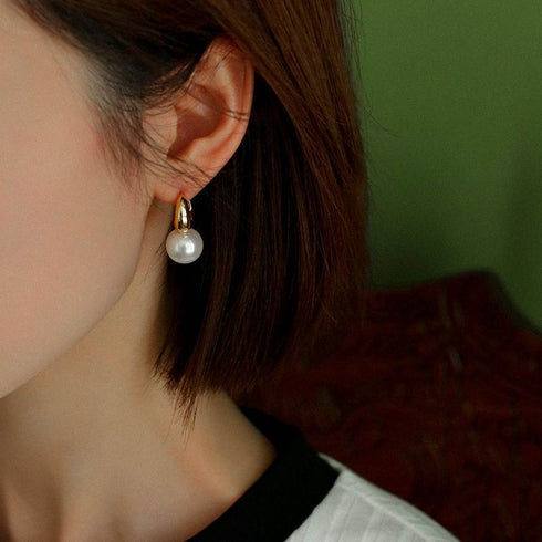 Round Hoop Man-Made Pearl Earrings - Zafari Studio Jewelry