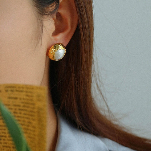 Chic Cotton Pearl Earring - Zafari Studio Jewelry