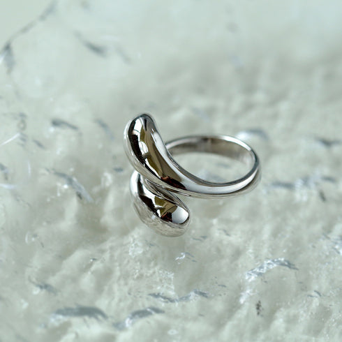 Water drop minimalist adjustable ring Gold Vermeil - Zafari Studio Jewelry
