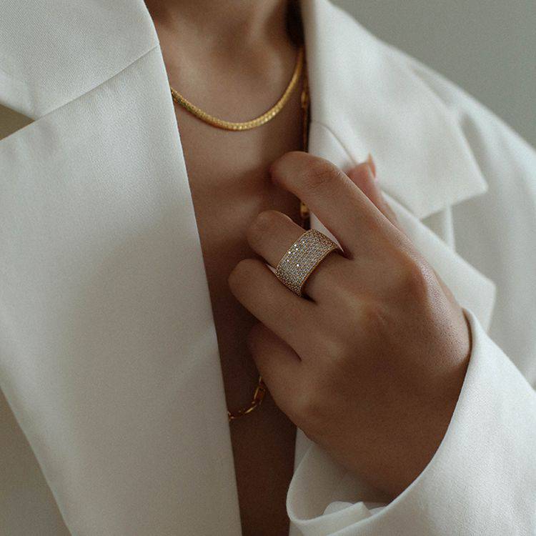 Women's Micro-Inlaid Square Diamond Ring Set
