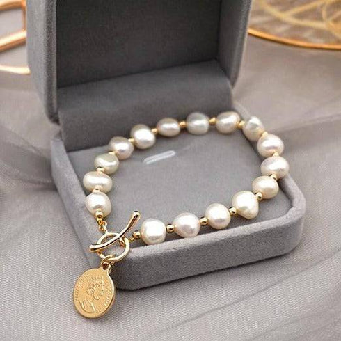 Queen Coin Pearl Bracelet - Zafari Studio Jewelry