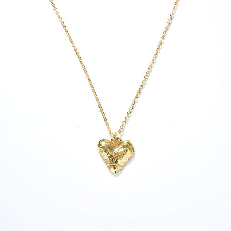 Dainty Heart Pendant Necklace - Necklaces | ZAFARI Studio Jewelry
