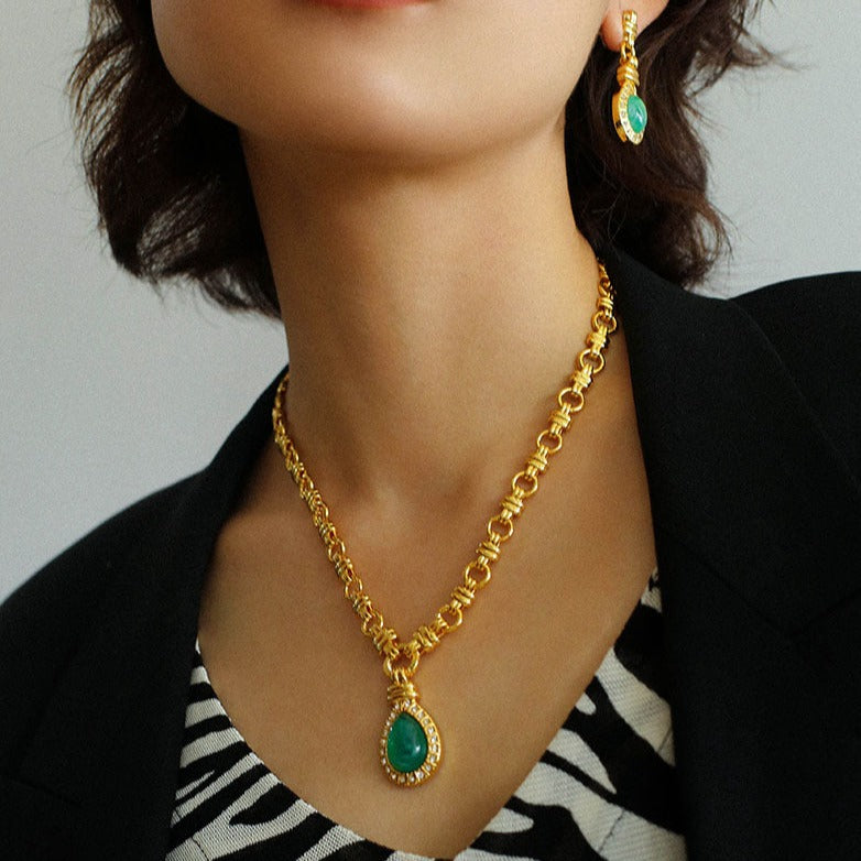 Vintage Green Crystal Chain Necklace l Earrings I Set - Zafari Studio Jewelry