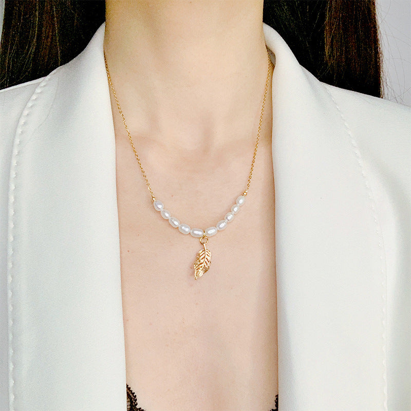 Gold Leaf Pendant Pearls Necklace - Zafari Studio Jewelry