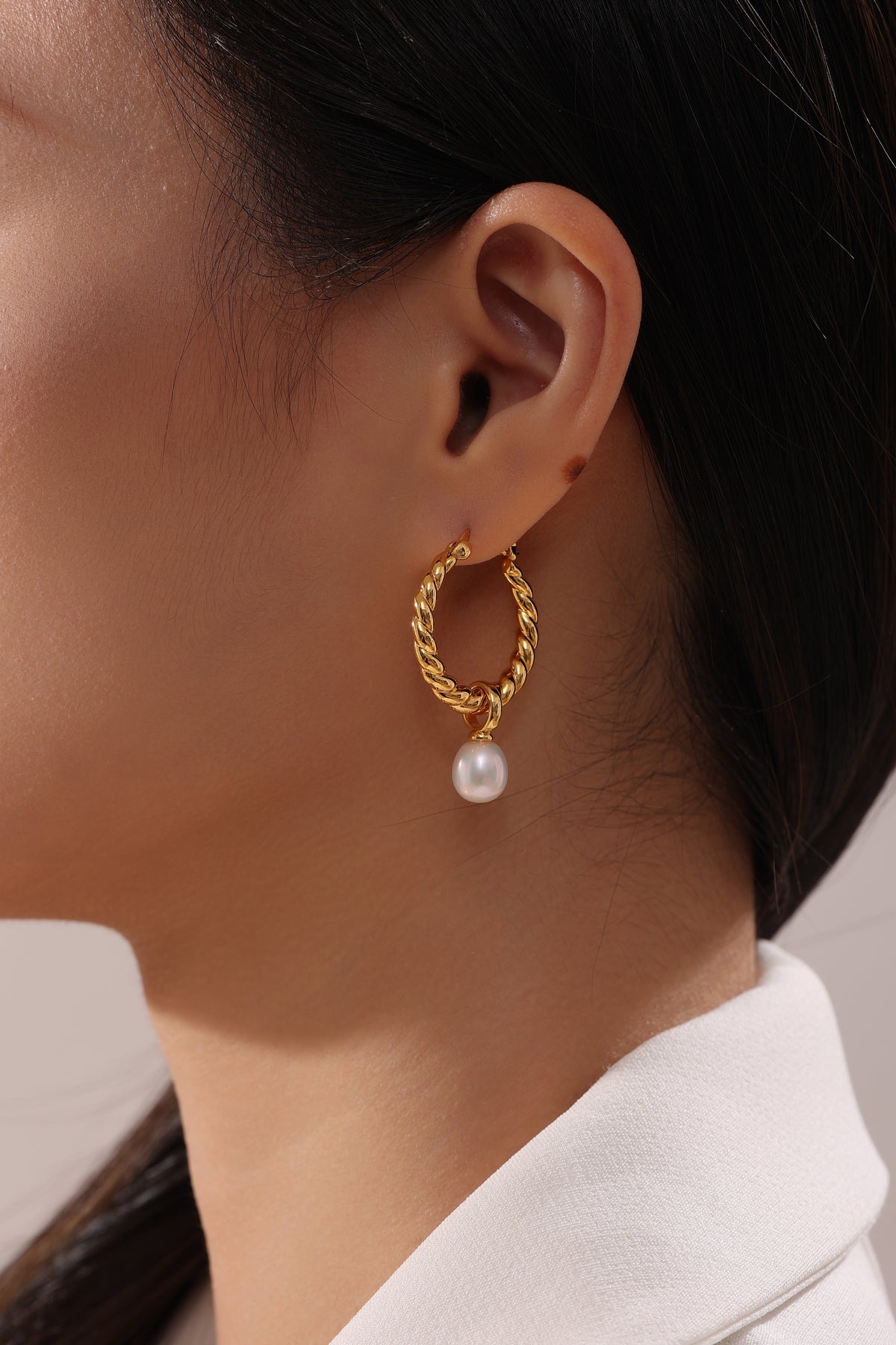 Twisted Hoop Freshwater Pearl Earrings - Zafari Studio Jewelry