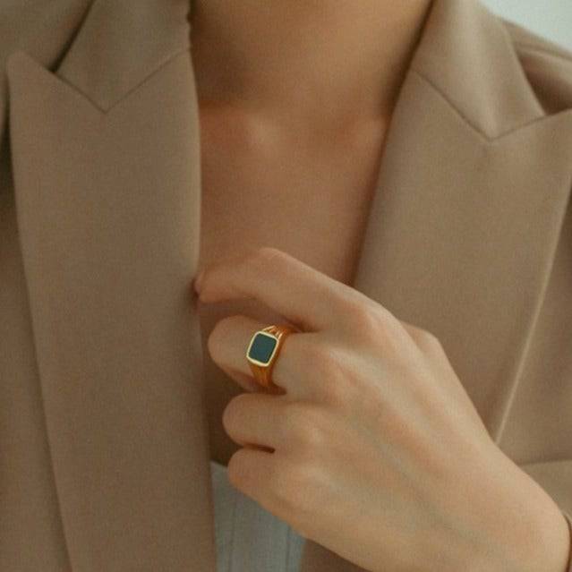 Malachite Signet Ring Gold Vermeil - Zafari Studio Jewelry