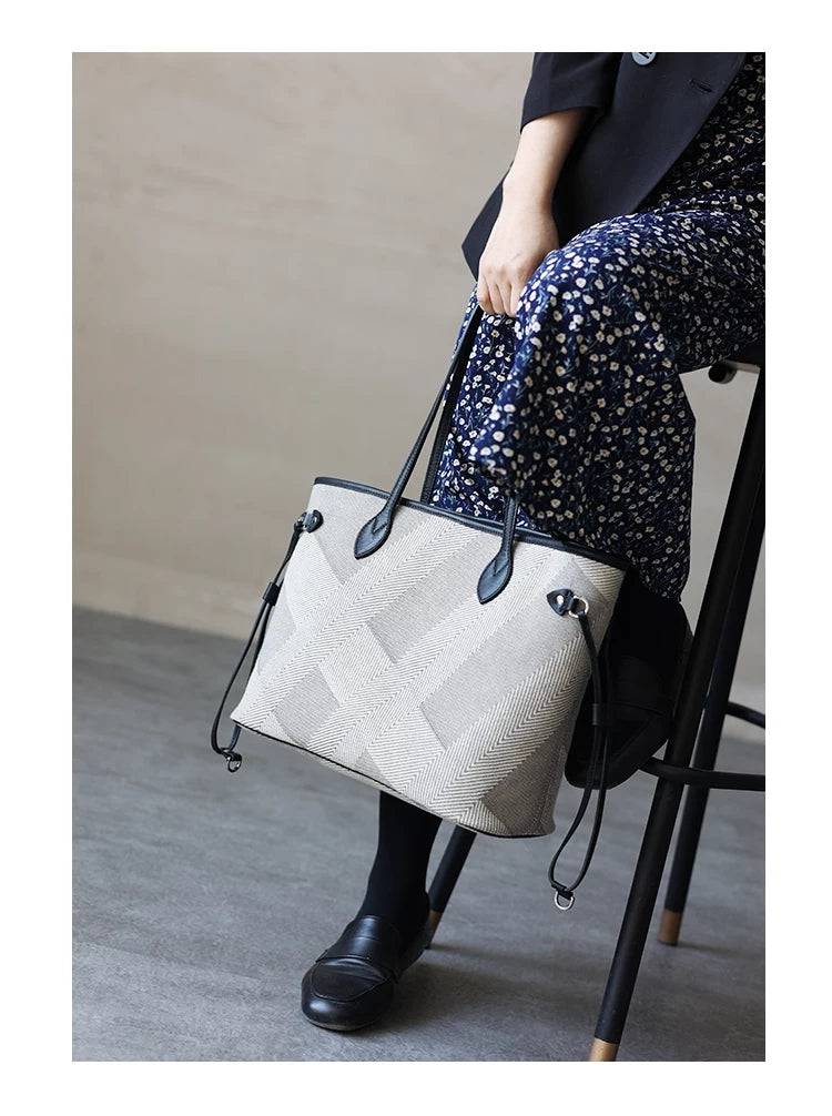Never Full Small Tote Bag Commuter Bag - Zafari Studio Jewelry