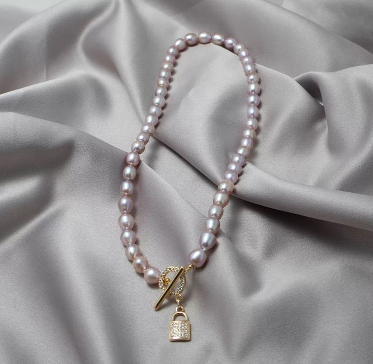 Lock Freshwater Pearls Necklace - Zafari Studio Jewelry