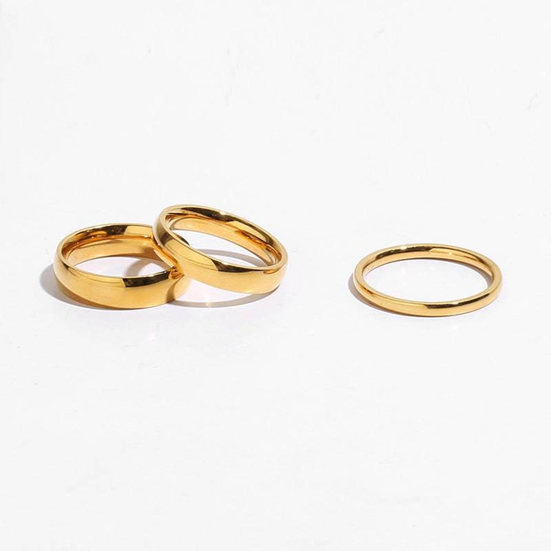 Modern Gold Signet Ring - Zafari Studio Jewelry