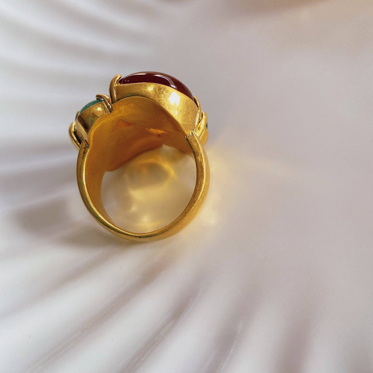 Vintage Gemstone Gold Ring - Zafari Studio Jewelry