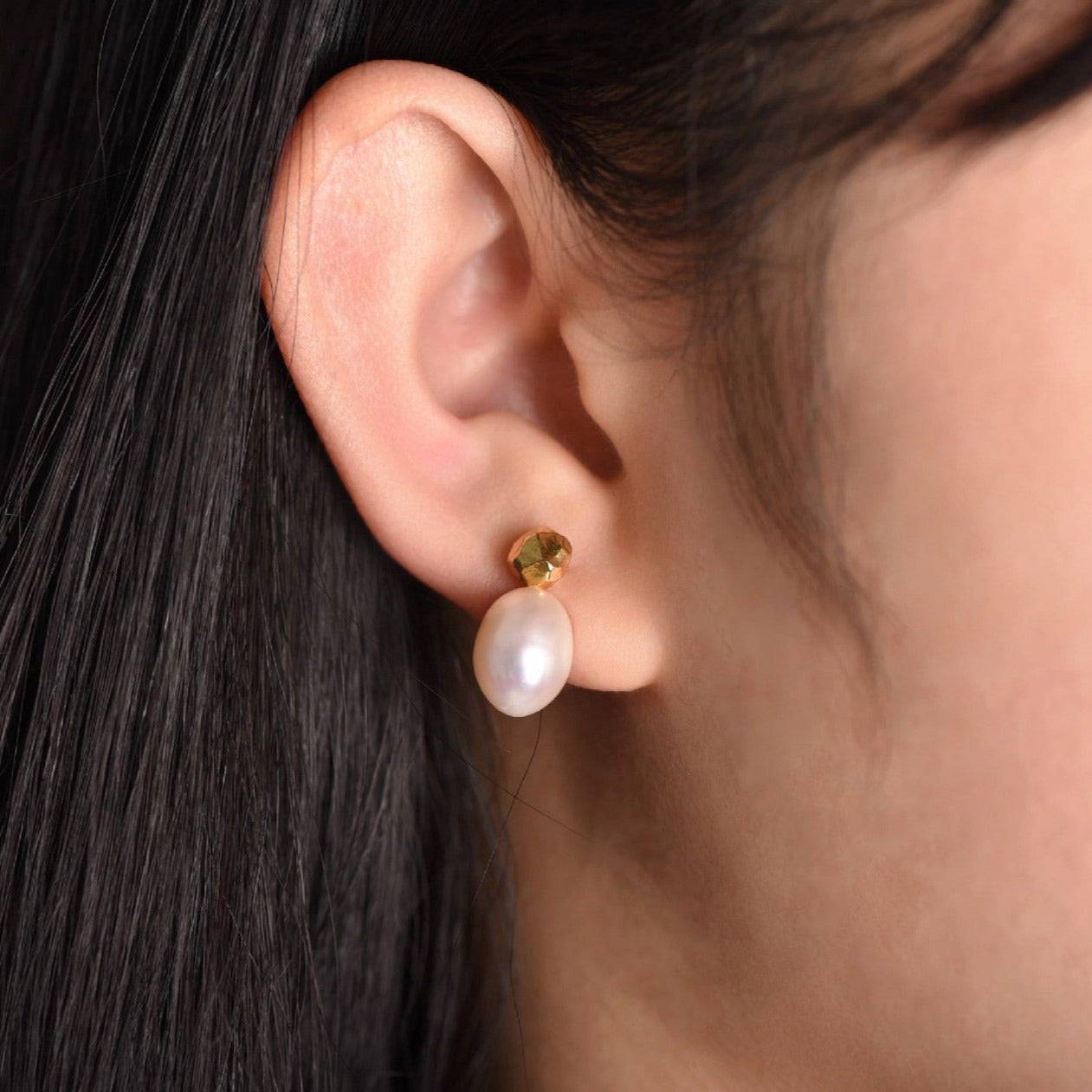 Teardrop Pearl Earrings Sterling Silver - Zafari Studio Jewelry